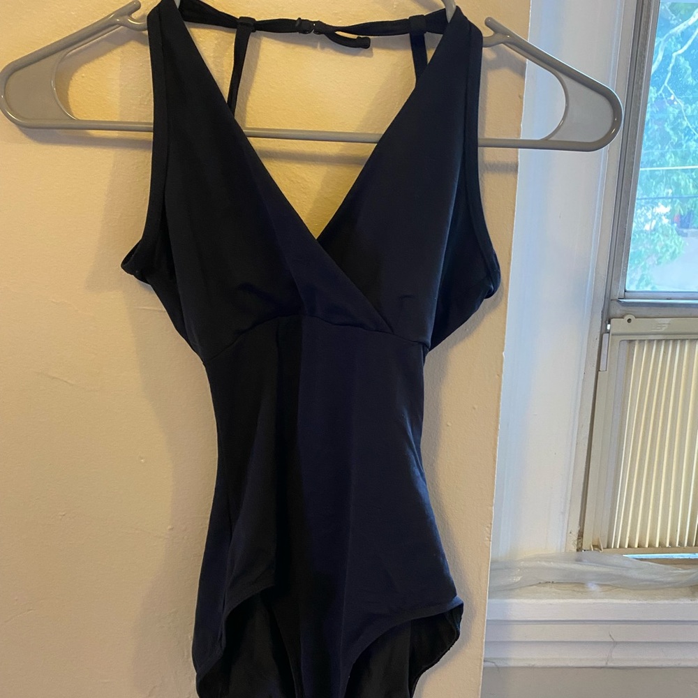 capezio halter leo